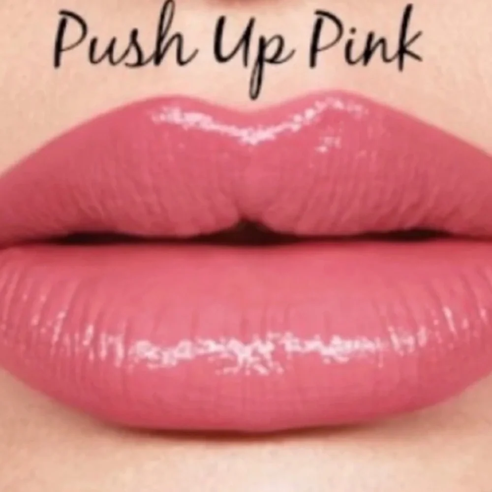 Buxom Va Va Plump Shiny Liquid Lipstick in Push up Pink plumps, shines = pretty!
